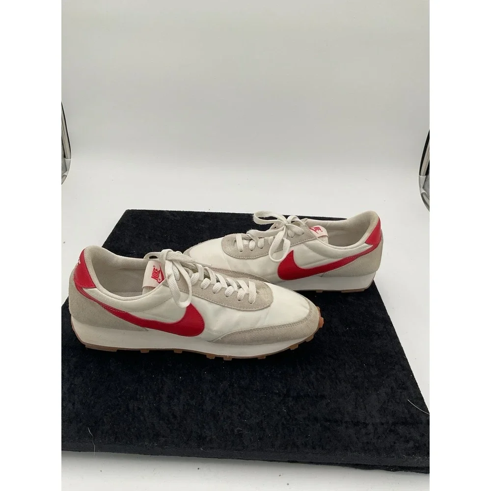 Nike Women's Daybreak Summit White CK2351-103 Size 9 University Red